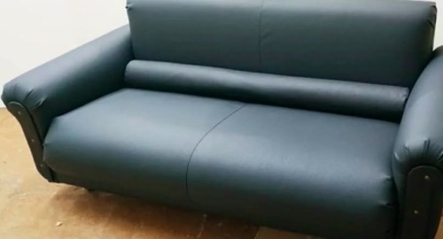Обивка дивана на дому. Новочеркасская